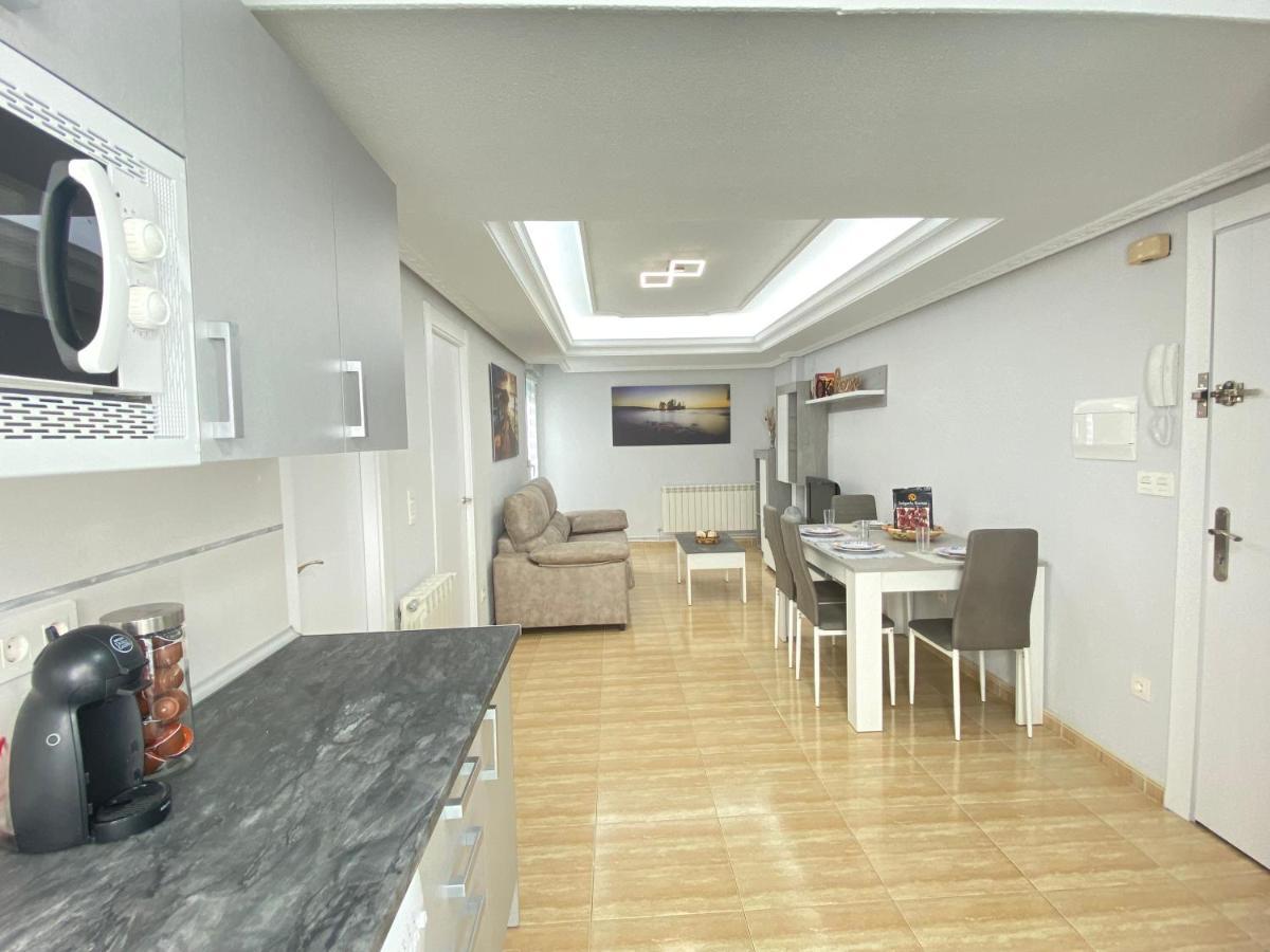 Vivienda En Pleno Centro! Calle Doctrinos 3 Salamanque Extérieur photo